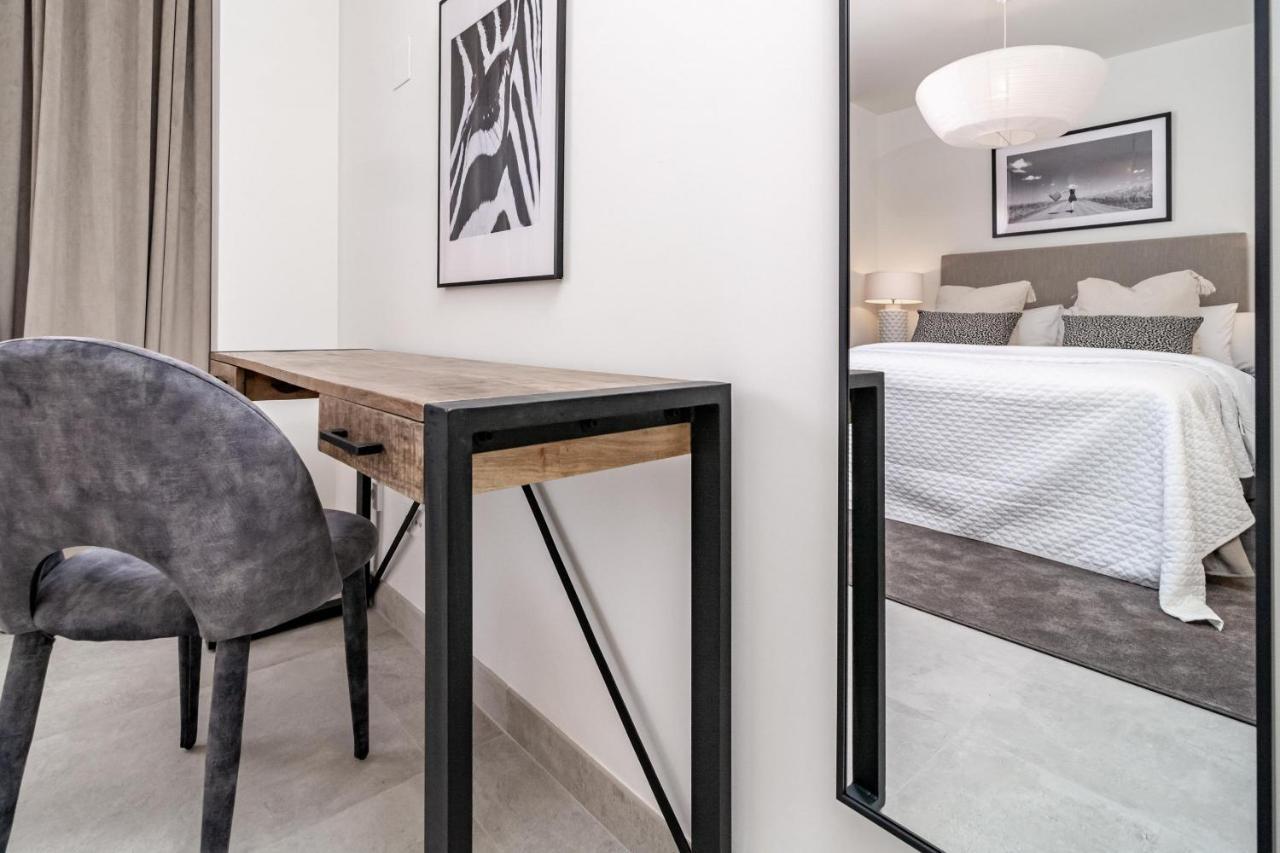 Inf27E- Holiday Home Estepona By Roomservices Bagian luar foto